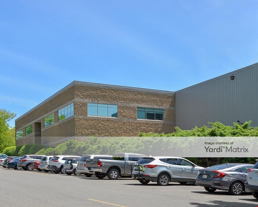 Franklin Industrial Park - 135 Constitution Blvd