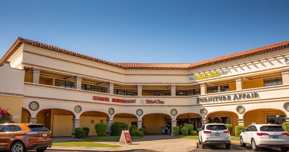 Fountain Square |  Safeway Grocery Anchored Neighborhood Center