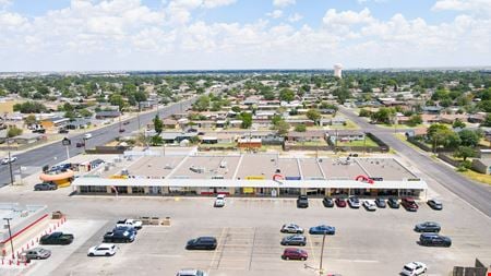 Preview of Retail space for Rent at 2606 North Grandview Avenue