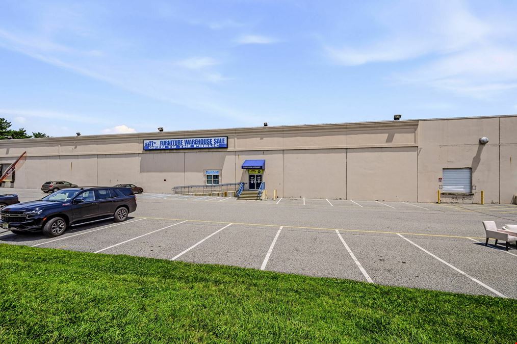 490 W Basin Rd, New Castle, DE