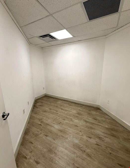 3,487 SF Medical / Med Spa Sublease | Carrollwood