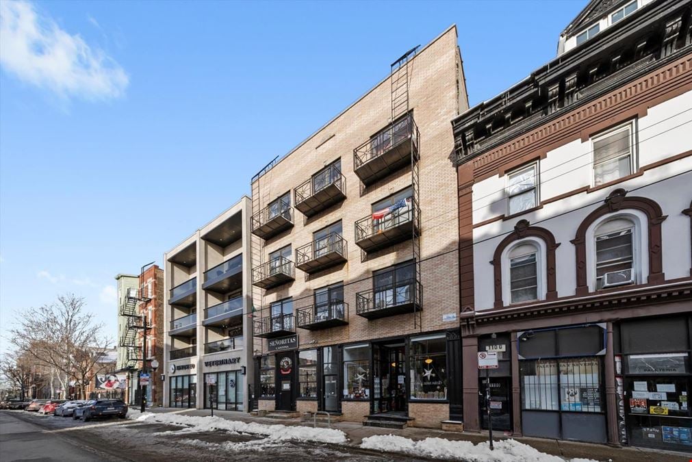 1102 W 18th St, Chicago, IL
