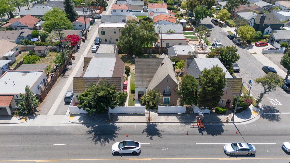 900 E Chapman Ave