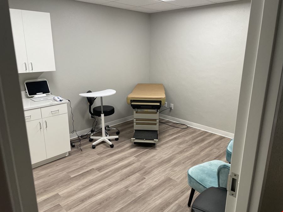 13301 N Meridian Ave, Suite 502