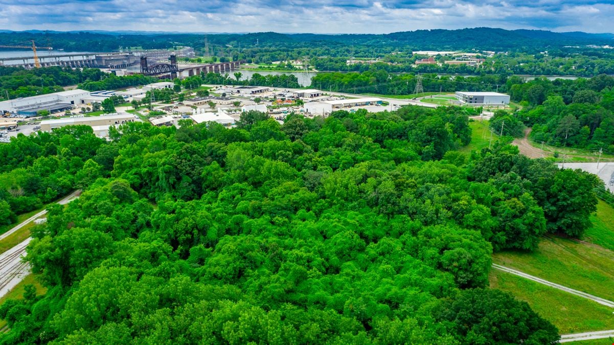 12 ± AC Industrial Lot Near Access Rd