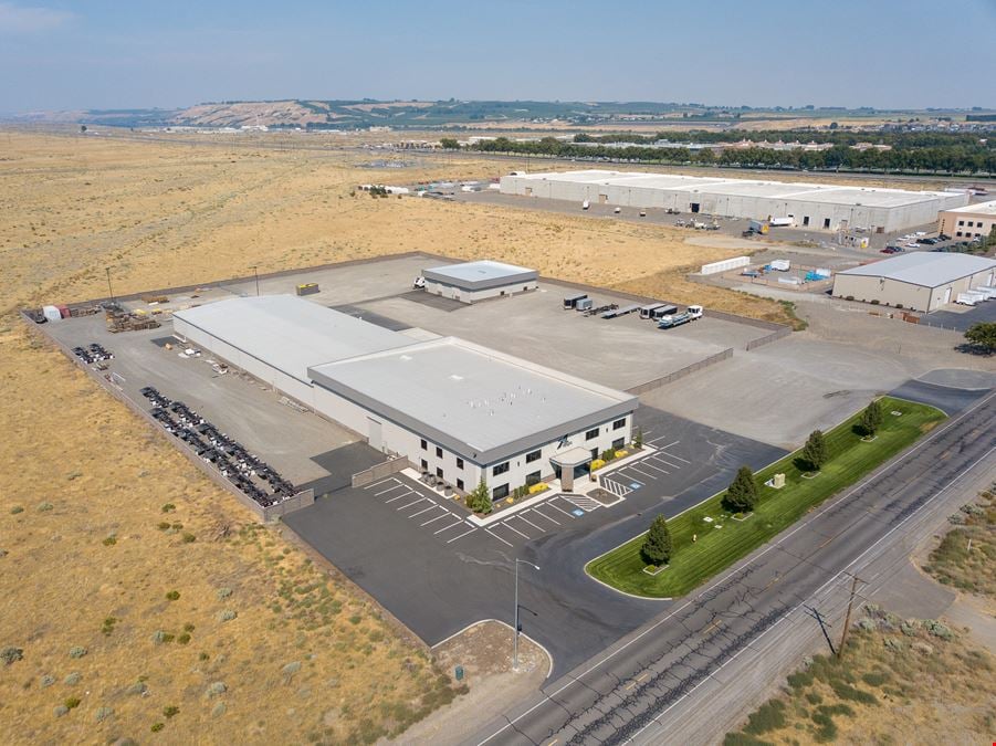 CORP WAREHOUSE FACILITY 50K SF// 6 ACRES
