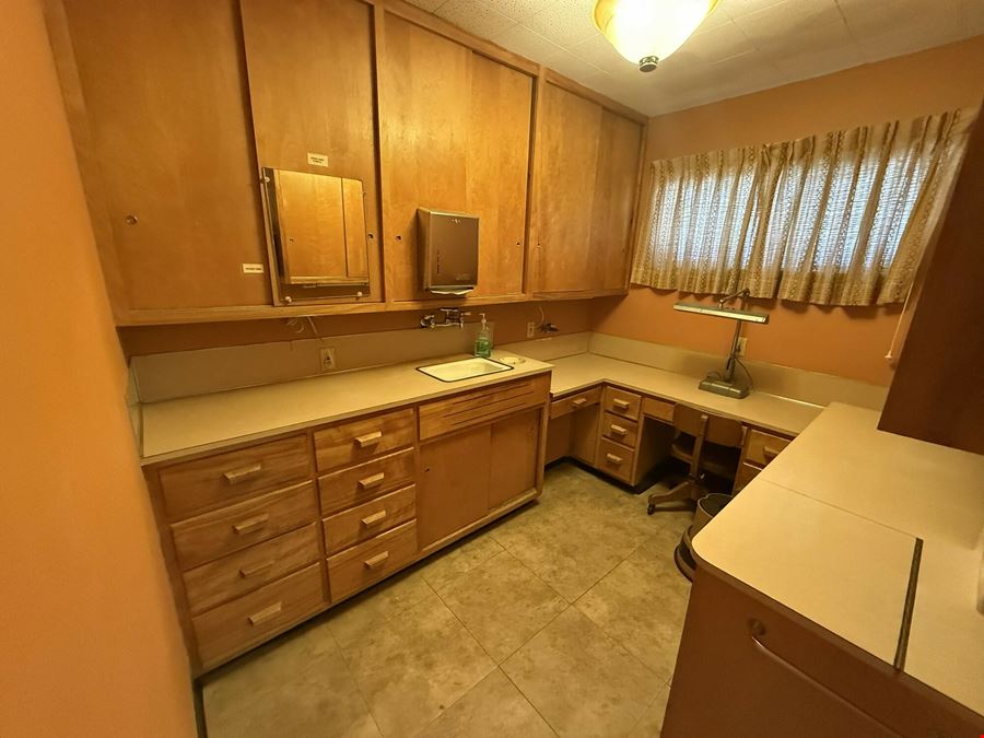 2911 Medical Arts Street #5