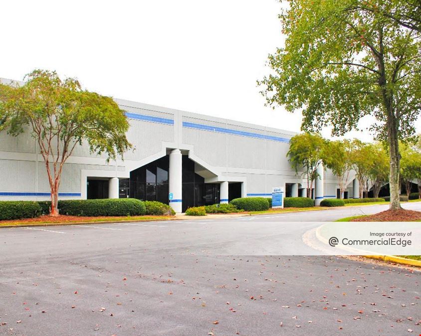 Royal Woods Business Center