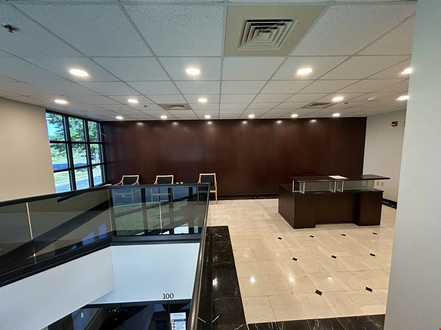 General Office & Medical Office Suites in Hickory