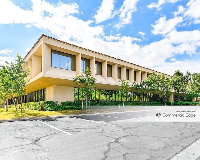 2200 East Camelback Road