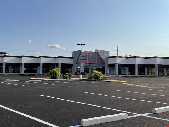 Preview of Retail space for Rent at 10820 N 43rd Ave