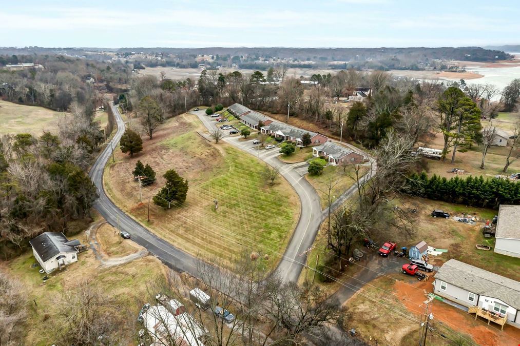 Hackenberry Apartments