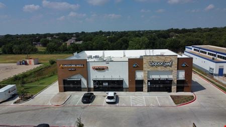 Preview of Retail space for Rent at 1005 N Saginaw Blvd