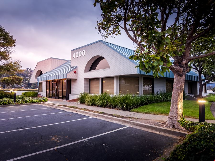 Shelterpoint Business Center Building 4000