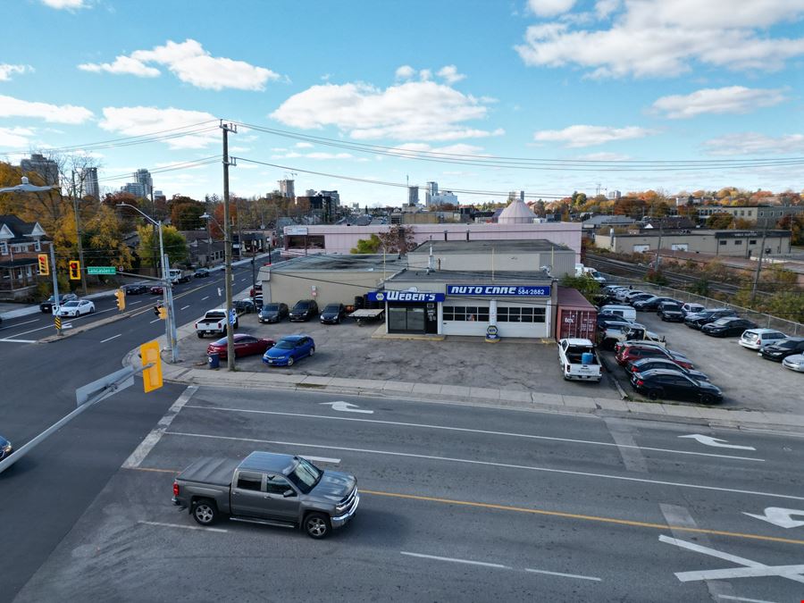 360 Victoria Street N.