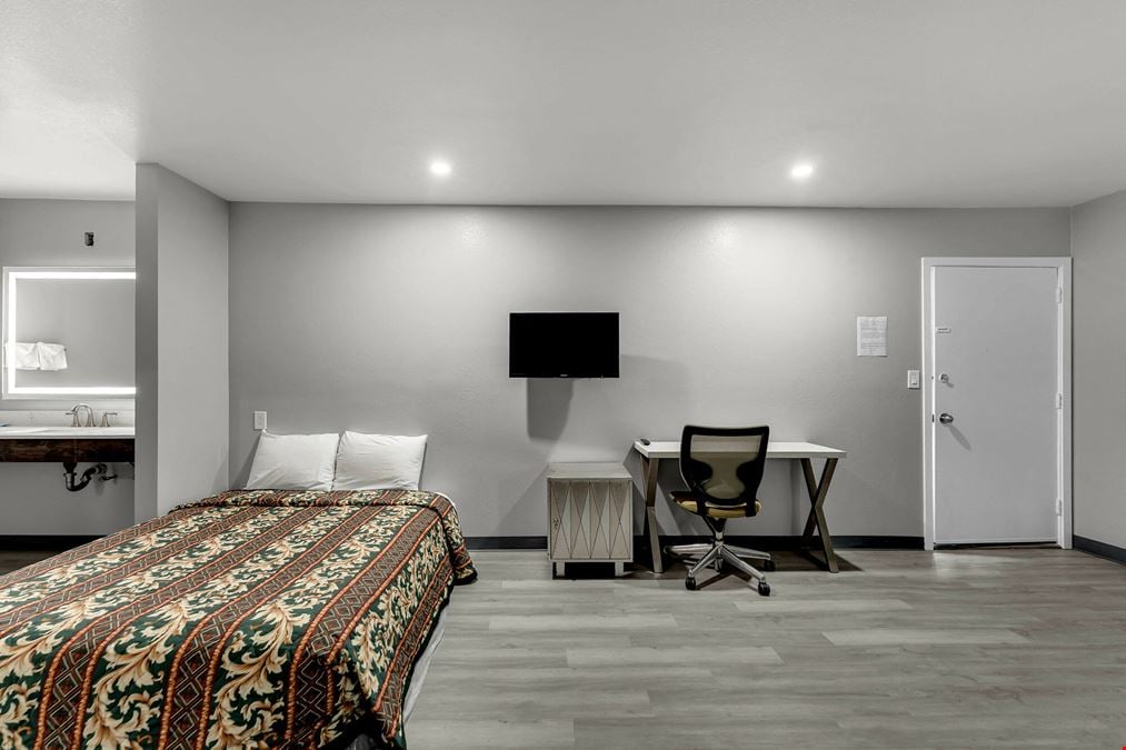 Red Bluff Inn
