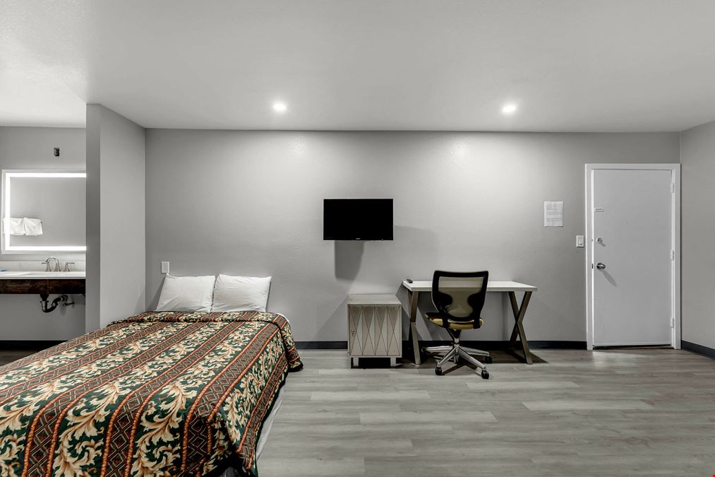 Red Bluff Inn