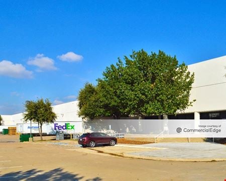 Preview of Industrial space for Rent at 2940 Eisenhower Street