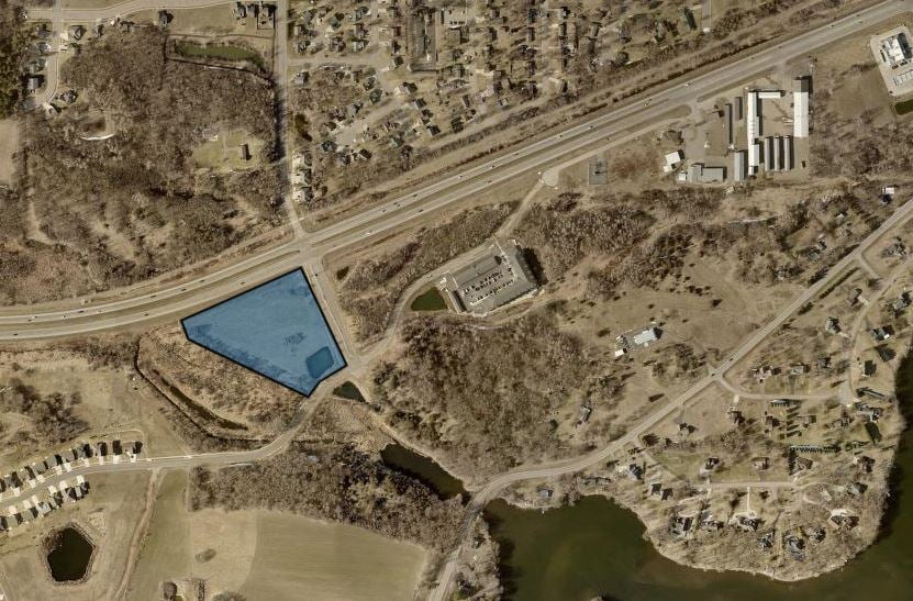 River Links Commercial Site - 5.74 Acres