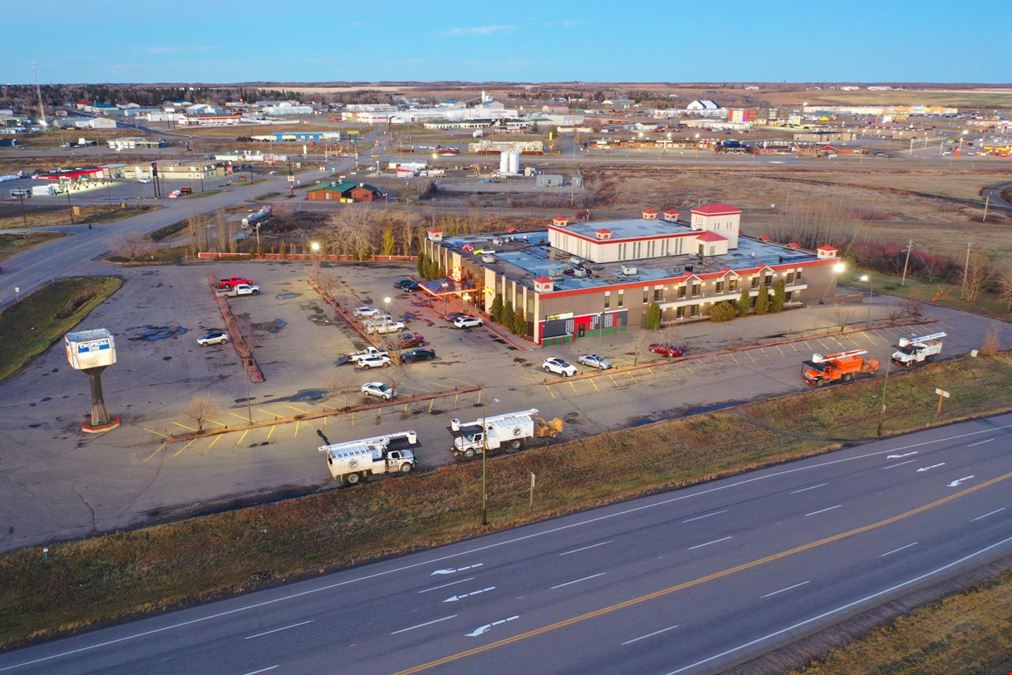 Tropical Inn - North Battleford