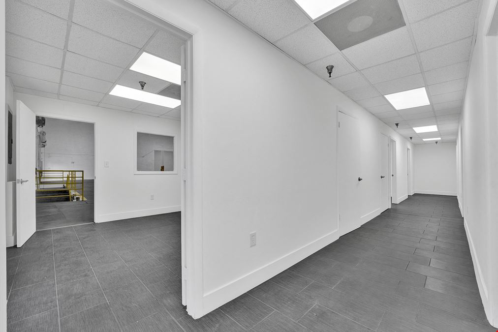 8760-90 NW 100TH Street - 16,445 SF