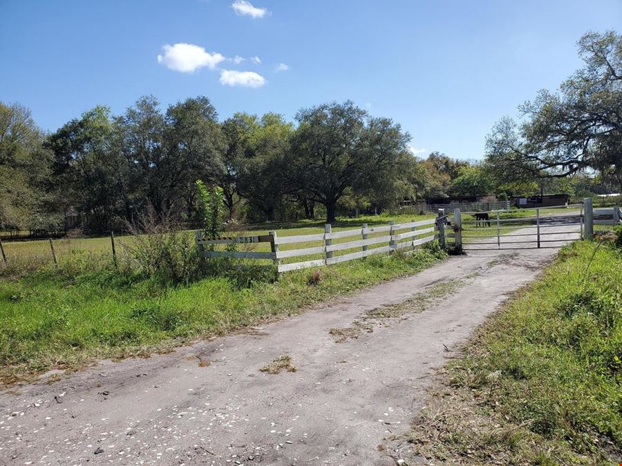 2831 Saddle Creek Road
