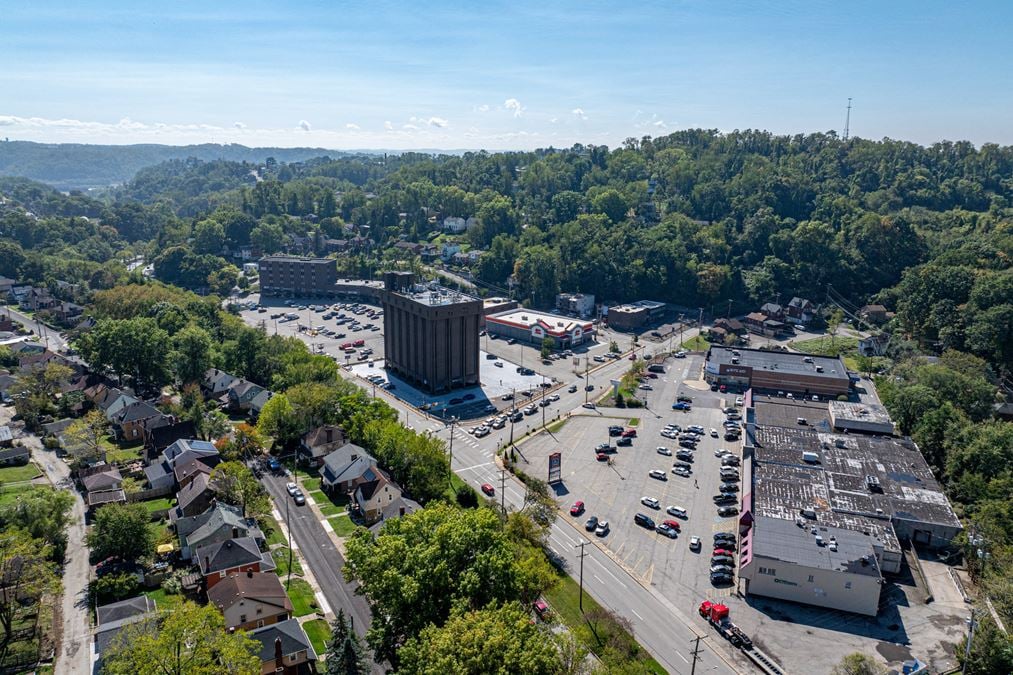 Forest Hills Plaza