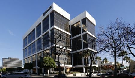 Preview of commercial space at 9595 Wilshire Blvd