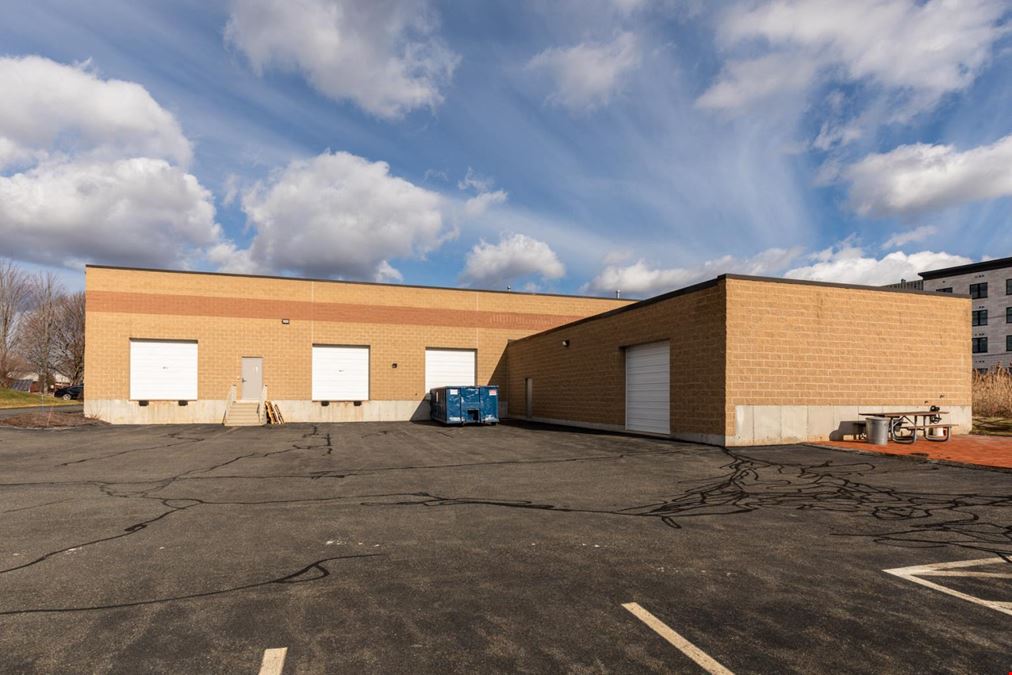 Industrial and Office Flex Space for Lease in Newburyport, MA