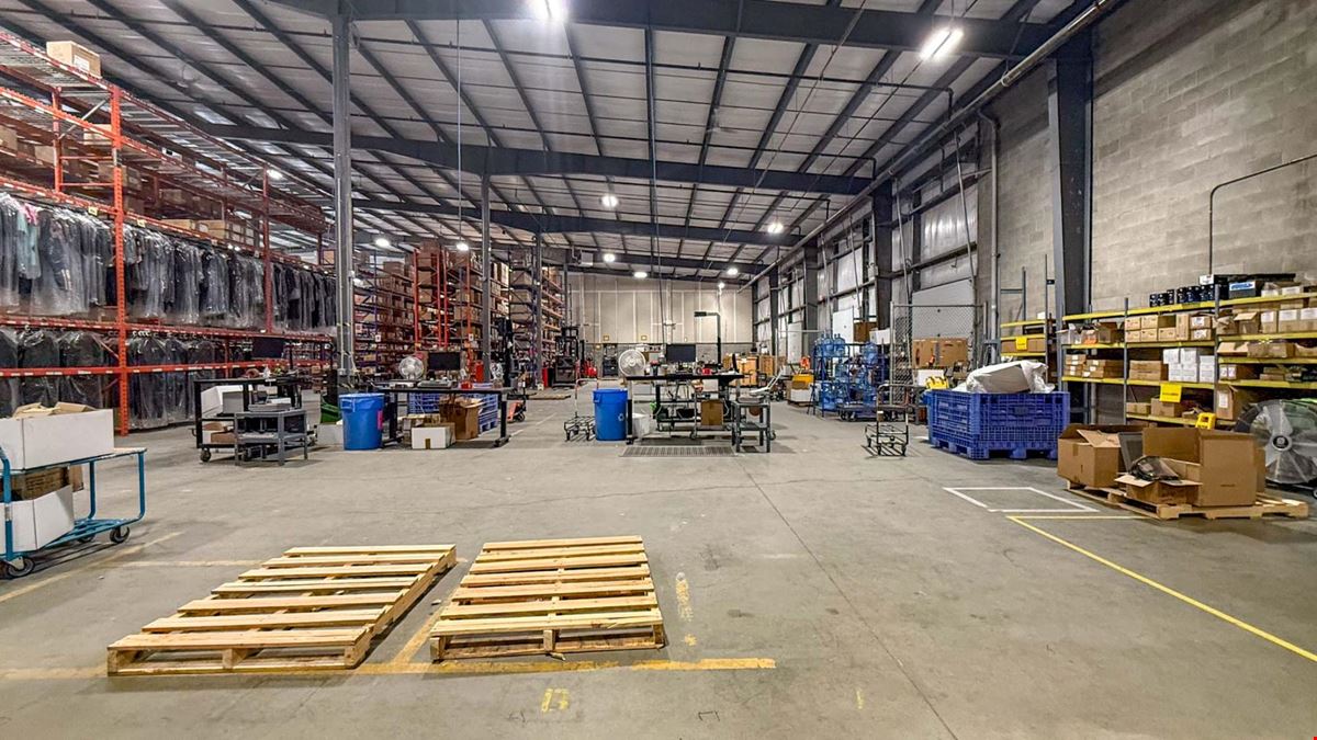 Freestanding distribution facility on 2.84 acres, available for lease