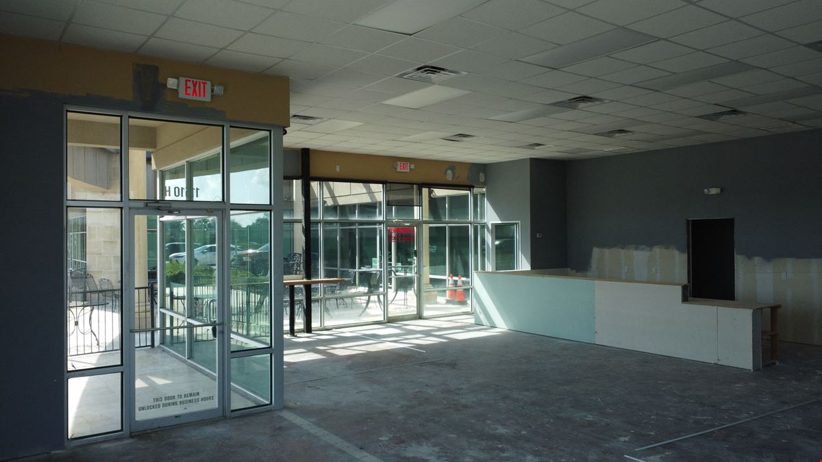 Clear Lake Commons