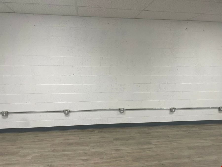 ±1,807 SF Retail Building in Taft, CA