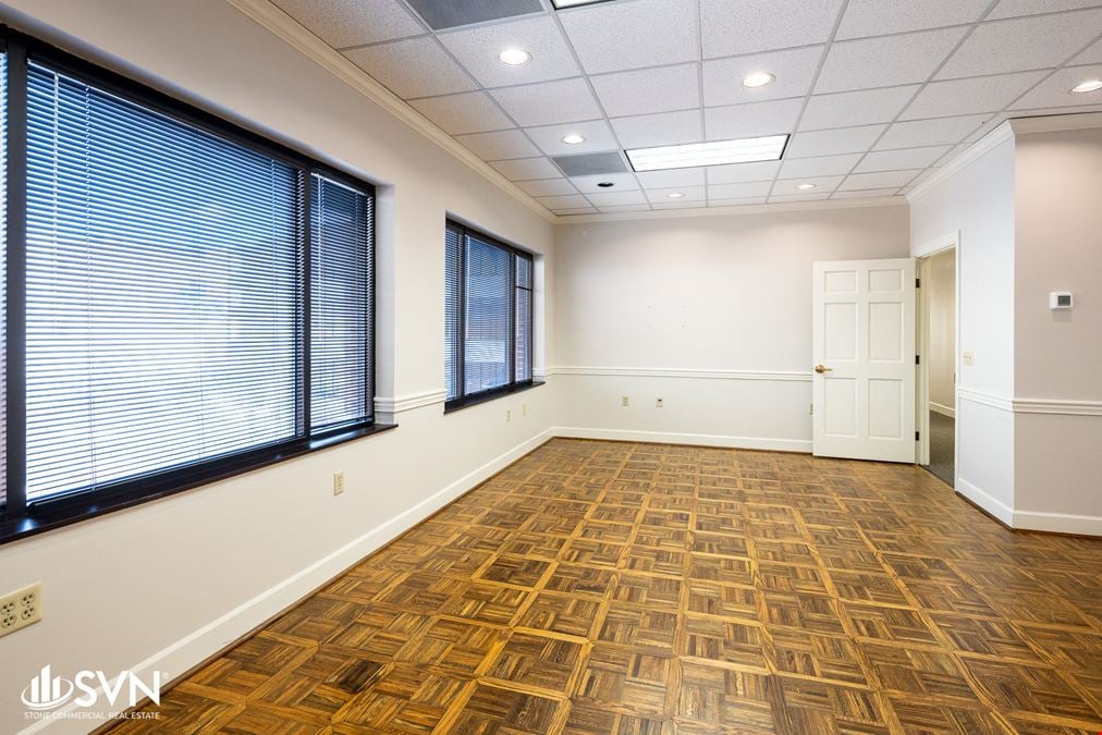 The Lion Building | Downtown Lexington Office