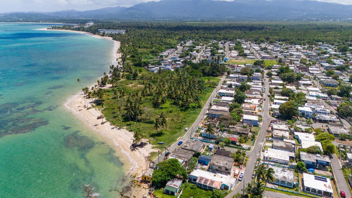 Beachfront Developable Land in Loíza For Sale