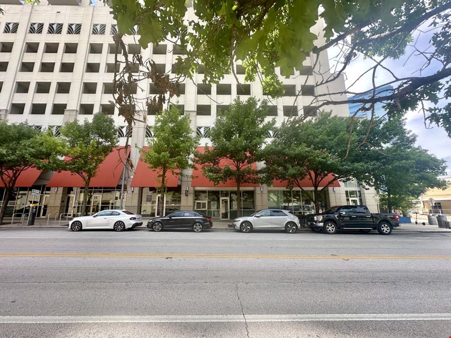 Shops at 360