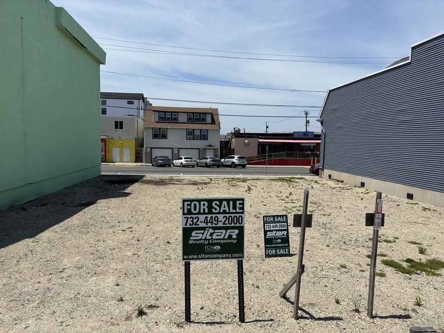 Lot For Sale on Boardwalk