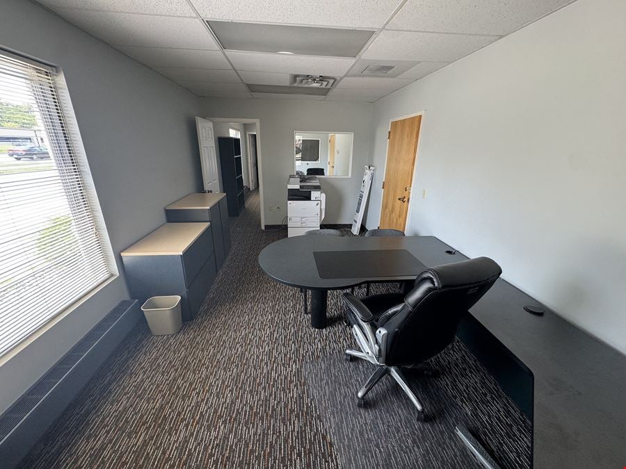 Maclaren Business Center