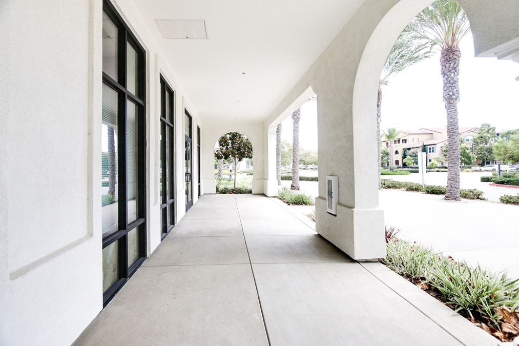 END-CAP NEWLY BUILT RETAIL | Camino Tierra Santa Nr 101 Highway