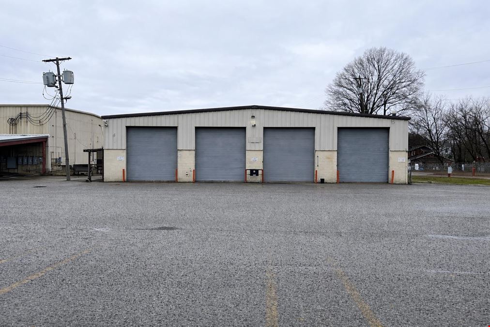 N Royal Truck Shop