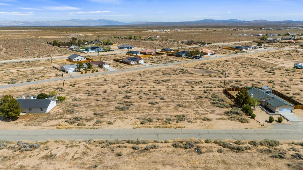 ±0.24 Acres of Level Land in California City