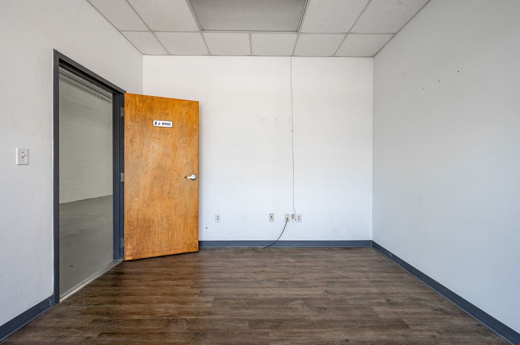4310 Bennett Memorial Road, Unit 101-B