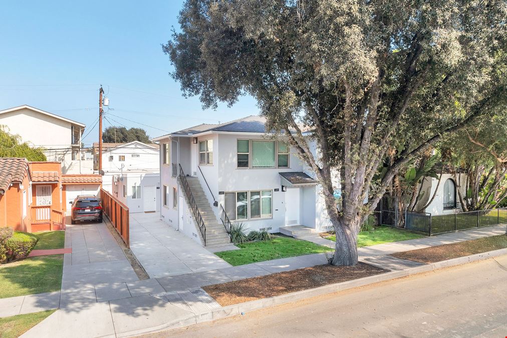 2210 Pine Ave