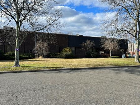 Preview of commercial space at 185 Oval Drive