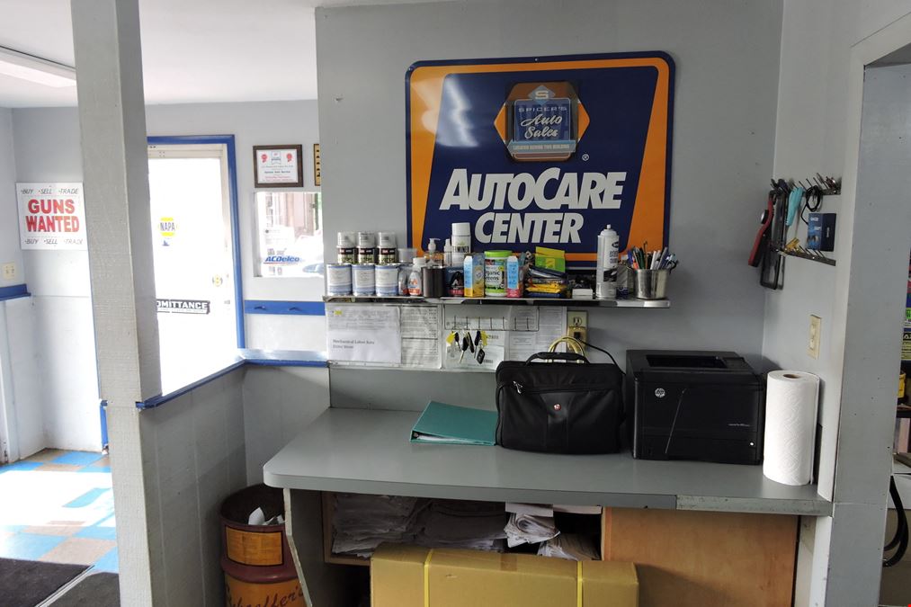 Fully Equipped Automotive Repair Facility