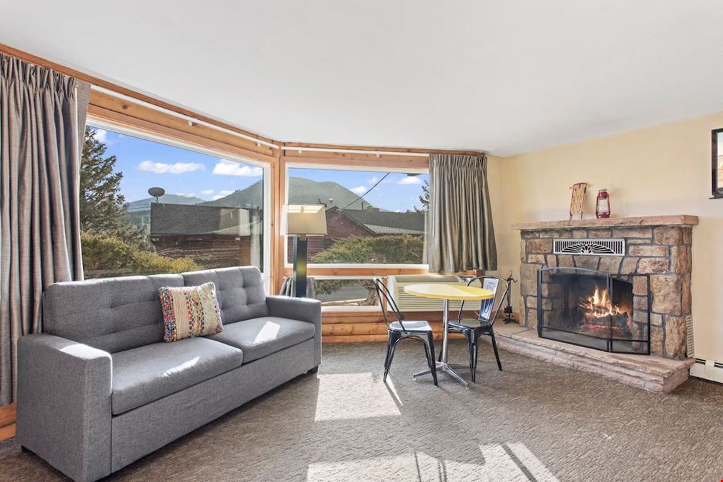 Discovery Lodge