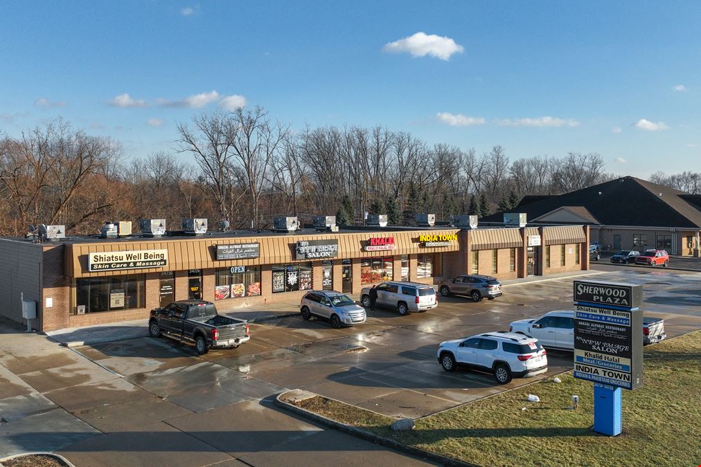 Sherwood Plaza