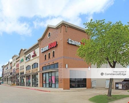 Preview of Retail space for Rent at 500 East Ben White Blvd