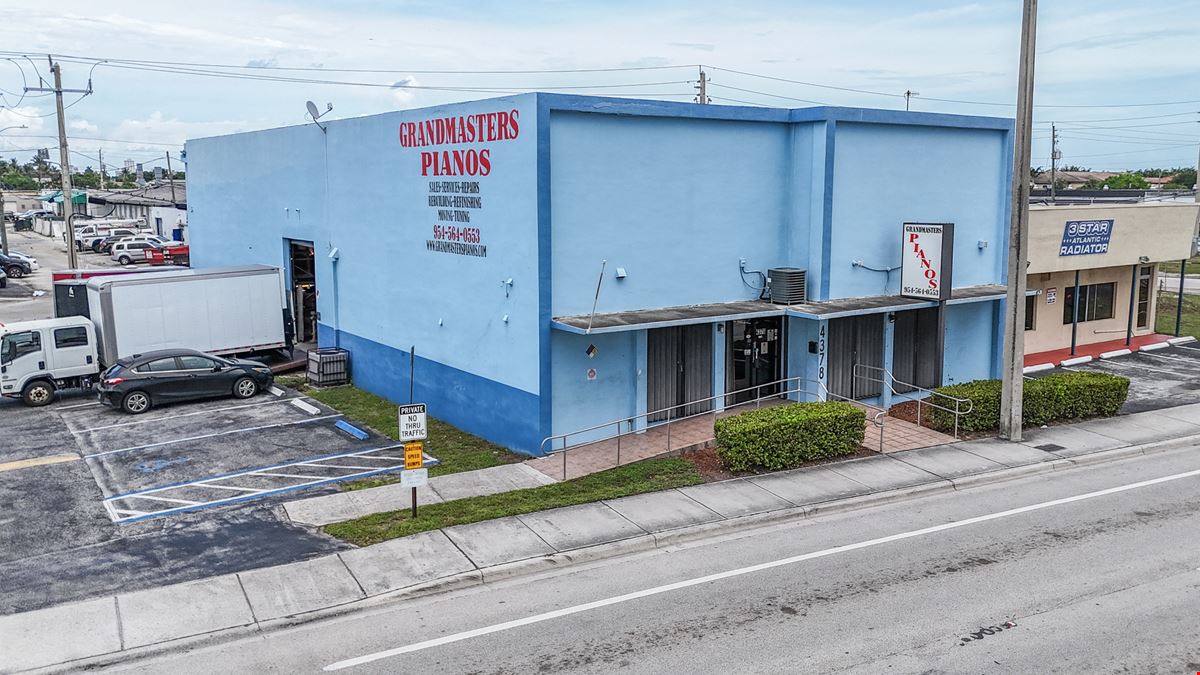 4378 N Dixie Hwy