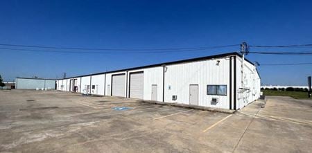 Preview of Industrial space for Rent at 1424 Sens Road
