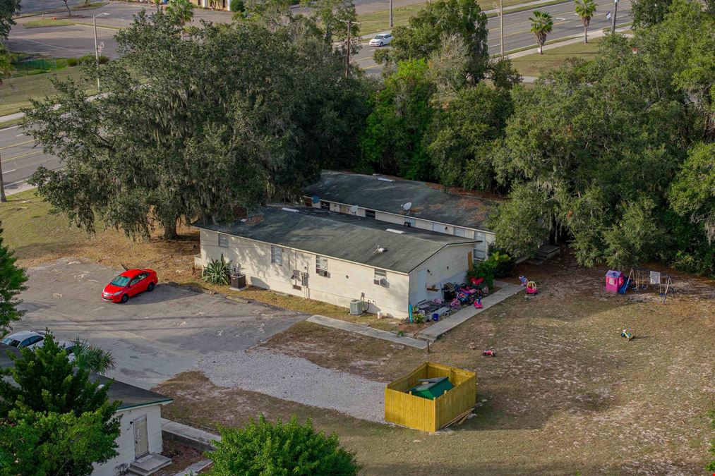 10 Unit - 5 Building Multifamily Property Opportunity